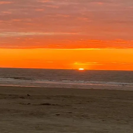 In Near The Seafront דירה *